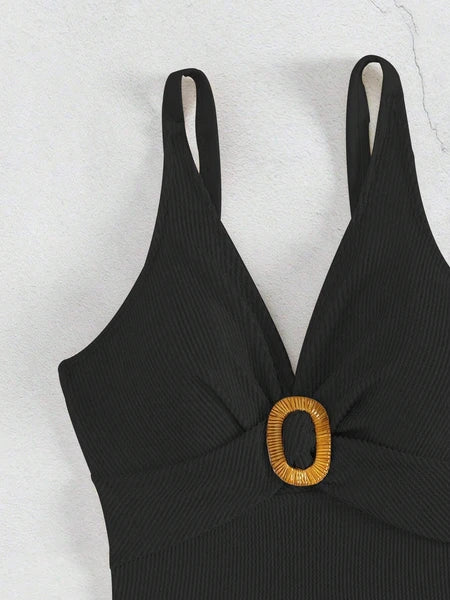 New Sexy One-piece Women's Swimsuit Covers The Belly And Makes You Look Slimmer, With A V-neck That Exudes A Sense Of Luxury